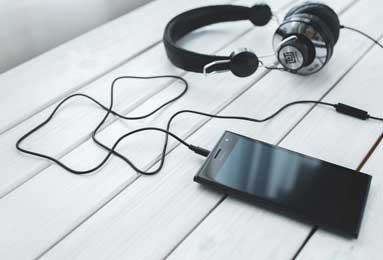 2场生死战折损核心！瓜帅亲承罗德里的伤情暗藏玄机，曼城危了