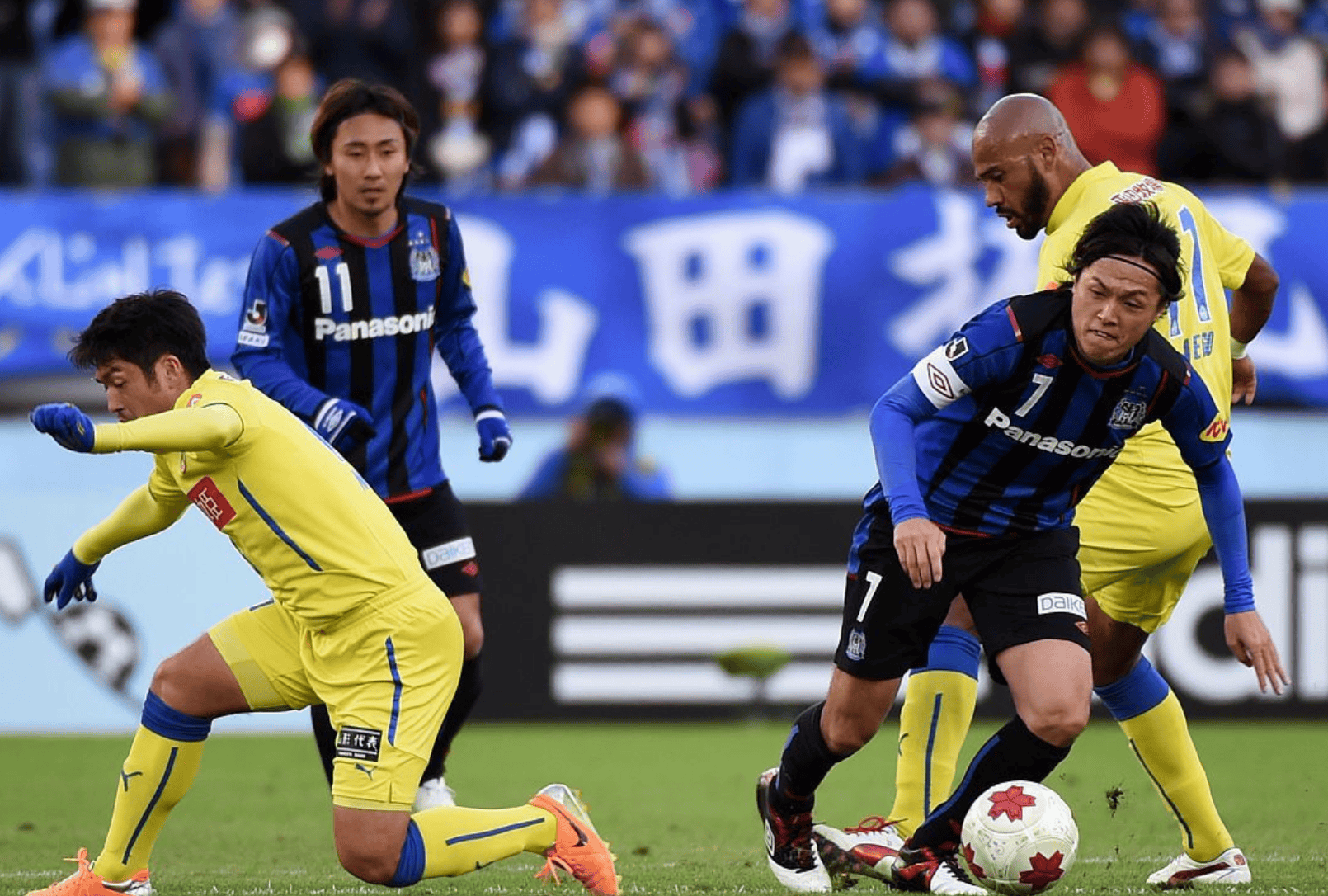 欧冠赛场上的新旧碰撞：阿拉木图凯拉特VS凯尔特人